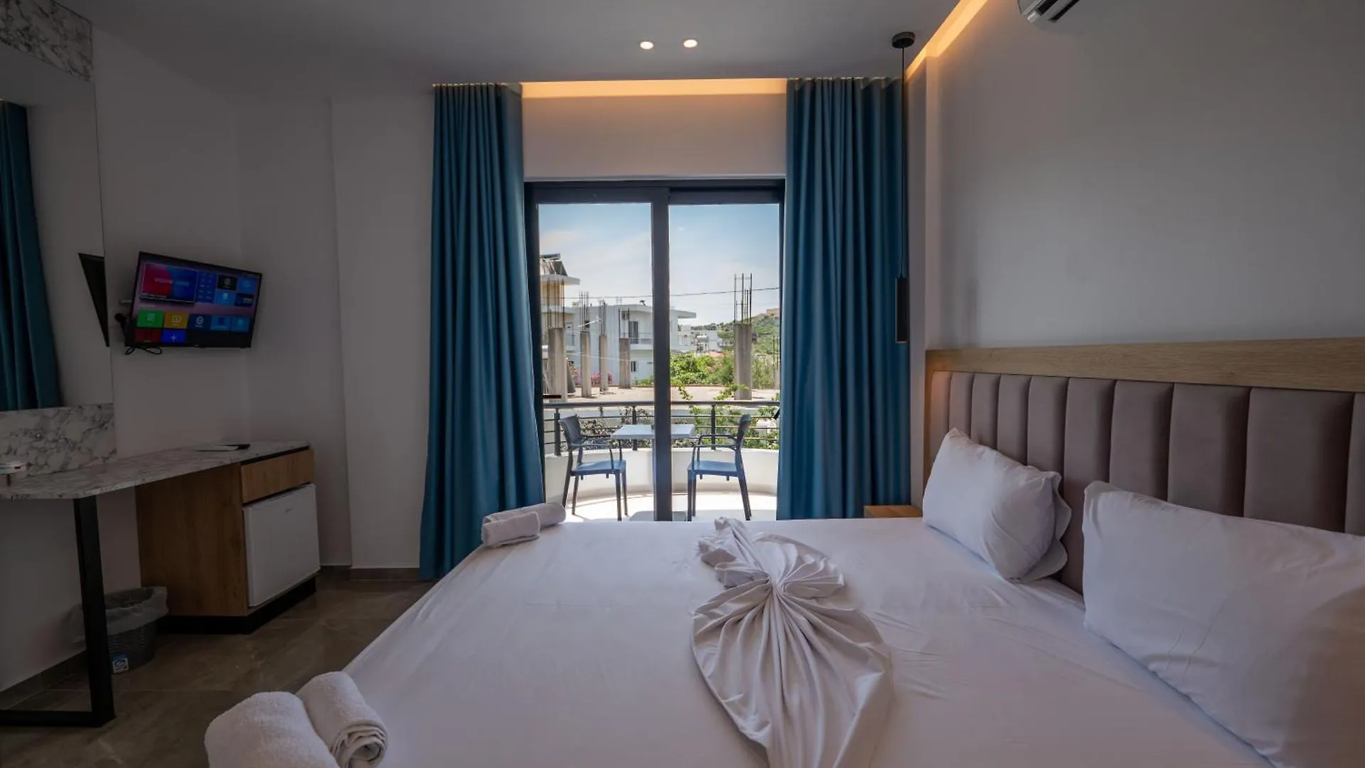 Monel Hotel Ksamil Albanien