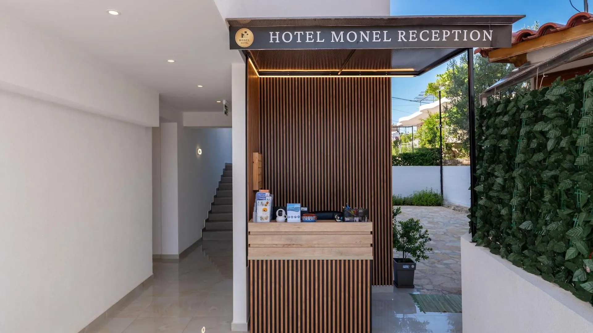 Monel Hotel Ksamil