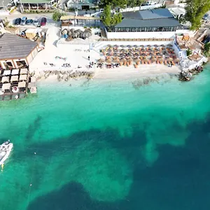Esmerald Hotell