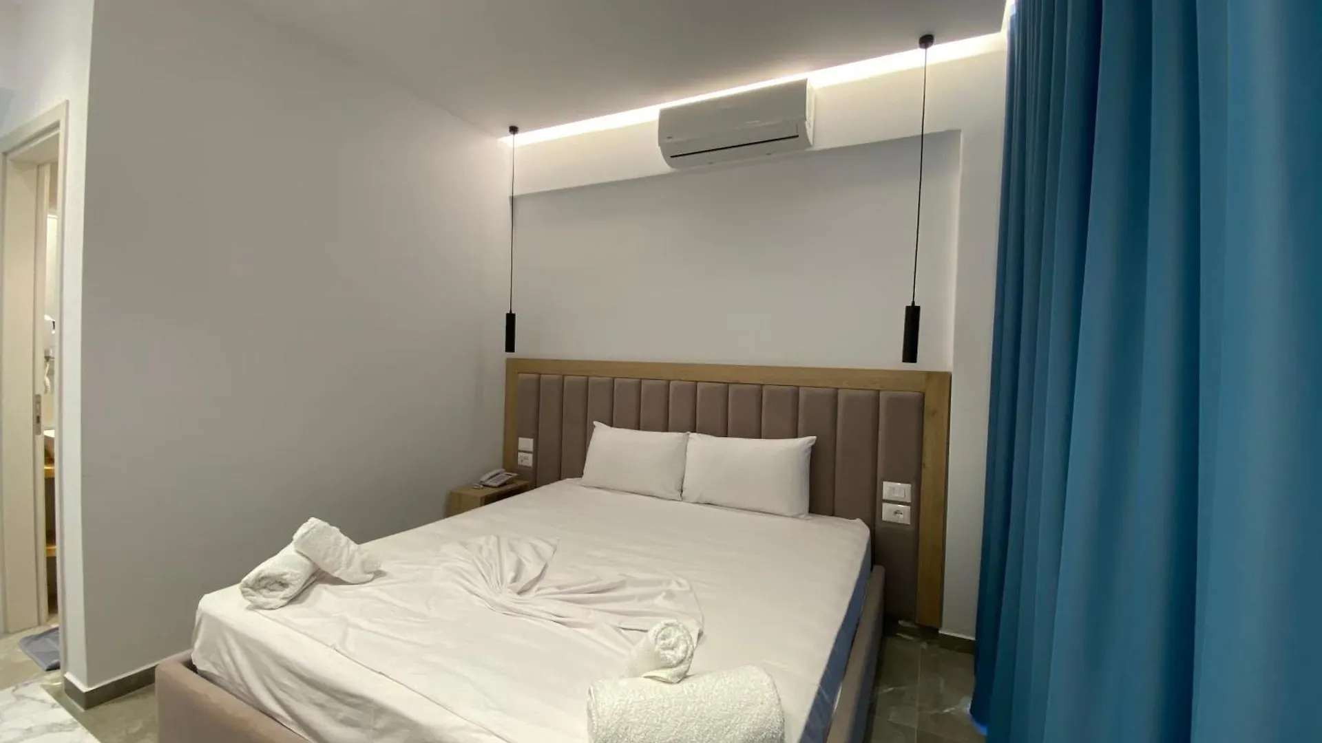 Monel Hotel Ksamil