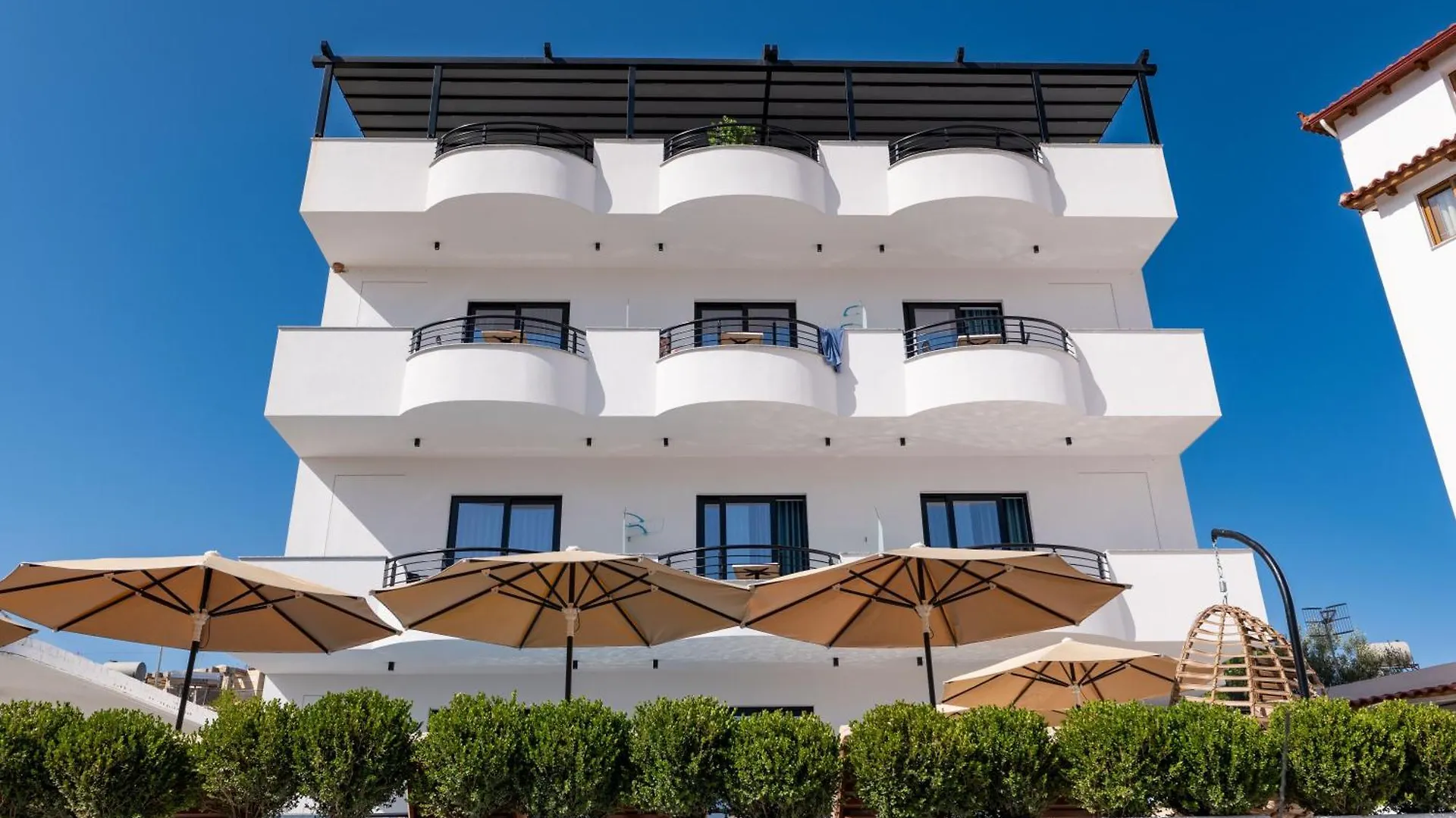 Monel Hotel Ksamil 4*,
