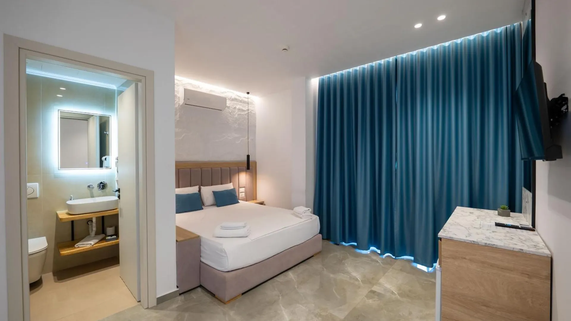 Monel Hotel Ksamil 4*,