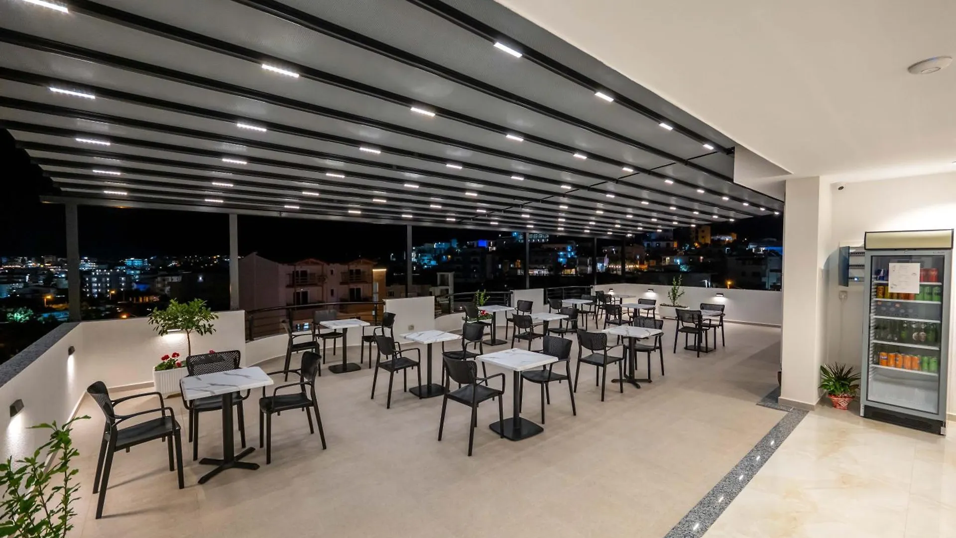 Monel Hotel Ksamil